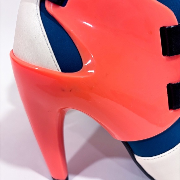 UNITED NUDE Cream & Orange Sculptural Heel Booties – EU 37 * - Picture 8 of 12